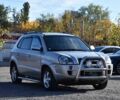 Хендай Туксон 2007 в Кривом Роге на Automoto.ua Серый Хендай Туксон, объемом двигателя 2 л и пробегом 335 тыс. км за 7950 $, фото 1 на Automoto.ua