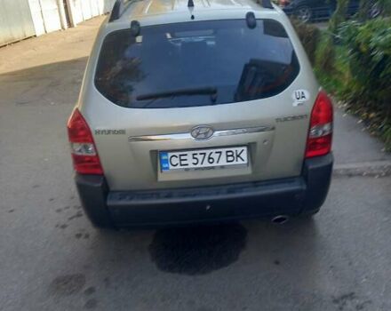 Сірий Хендай Туксон, об'ємом двигуна 2 л та пробігом 151 тис. км за 7700 $, фото 3 на Automoto.ua