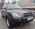 Сірий Хендай Туксон, об'ємом двигуна 2 л та пробігом 190 тис. км за 8600 $, фото 4 на Automoto.ua