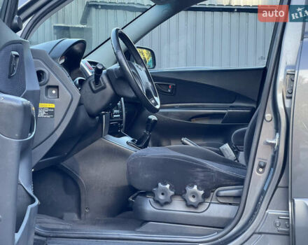 Серый Хендай Туксон, объемом двигателя 2 л и пробегом 182 тыс. км за 7600 $, фото 46 на Automoto.ua