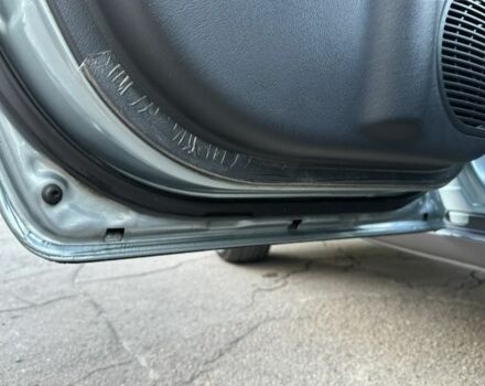 Серый Хендай Туксон, объемом двигателя 2 л и пробегом 110 тыс. км за 10500 $, фото 21 на Automoto.ua