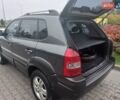 Сірий Хендай Туксон, об'ємом двигуна 2 л та пробігом 190 тис. км за 8600 $, фото 61 на Automoto.ua
