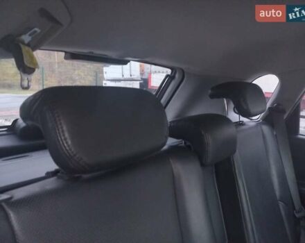 Сірий Хендай Туксон, об'ємом двигуна 2 л та пробігом 190 тис. км за 8600 $, фото 46 на Automoto.ua