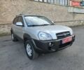 Хендай Туксон 2007 в Луцке на Automoto.ua Серый Хендай Туксон, объемом двигателя 1.98 л и пробегом 120 тыс. км за 7799 $, фото 3 на Automoto.ua