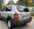 Сірий Хендай Туксон, об'ємом двигуна 1.99 л та пробігом 208 тис. км за 8400 $, фото 28 на Automoto.ua