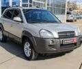 Серый Хендай Туксон, объемом двигателя 2.7 л и пробегом 210 тыс. км за 8990 $, фото 11 на Automoto.ua