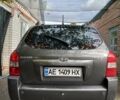 Серый Хендай Туксон, объемом двигателя 2 л и пробегом 415 тыс. км за 6800 $, фото 2 на Automoto.ua