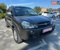 Сірий Хендай Туксон, об'ємом двигуна 1.98 л та пробігом 169 тис. км за 7900 $, фото 6 на Automoto.ua