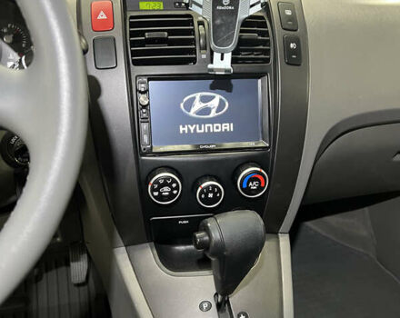 Хендай Туксон 2007 в Полтаве на Automoto.ua Серый Хендай Туксон, объемом двигателя 1.98 л и пробегом 190 тыс. км за 8300 $, фото 16 на Automoto.ua