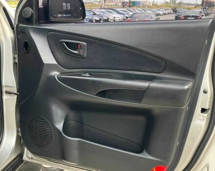 Хендай Туксон 2007 в Львове на Automoto.ua Серый Хендай Туксон, объемом двигателя 2 л и пробегом 255 тыс. км за 6590 $, фото 12 на Automoto.ua