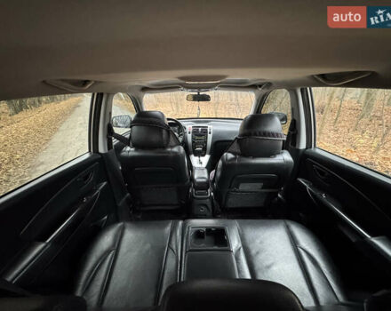 Серый Хендай Туксон, объемом двигателя 1.98 л и пробегом 269 тыс. км за 7100 $, фото 26 на Automoto.ua