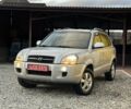 Хендай Туксон 2007 в Бережанах на Automoto.ua Серый Хендай Туксон, объемом двигателя 2 л и пробегом 172 тыс. км за 7400 $, фото 3 на Automoto.ua