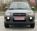 Серый Хендай Туксон, объемом двигателя 2 л и пробегом 182 тыс. км за 7600 $, фото 9 на Automoto.ua