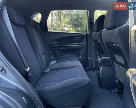 Серый Хендай Туксон, объемом двигателя 2 л и пробегом 182 тыс. км за 7600 $, фото 49 на Automoto.ua