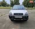 Сірий Хендай Туксон, об'ємом двигуна 1.98 л та пробігом 252 тис. км за 8000 $, фото 33 на Automoto.ua