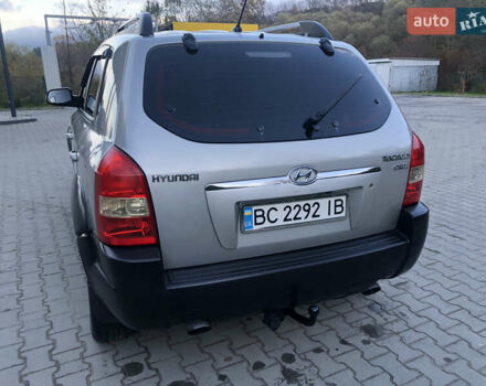 Хендай Туксон 2008 в Турке на Automoto.ua Серый Хендай Туксон, объемом двигателя 2 л и пробегом 274 тыс. км за 7200 $, фото 9 на Automoto.ua