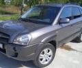 Сірий Хендай Туксон, об'ємом двигуна 2 л та пробігом 220 тис. км за 6500 $, фото 1 на Automoto.ua