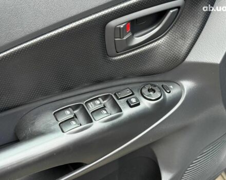 Сірий Хендай Туксон, об'ємом двигуна 2.7 л та пробігом 210 тис. км за 9290 $, фото 10 на Automoto.ua