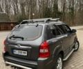 Серый Хендай Туксон, объемом двигателя 1.98 л и пробегом 195 тыс. км за 8200 $, фото 6 на Automoto.ua