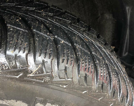 Хендай Туксон 2008 в Лубнах на Automoto.ua Серый Хендай Туксон, объемом двигателя 2.7 л и пробегом 247 тыс. км за 7200 $, фото 4 на Automoto.ua