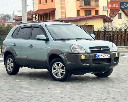 Хендай Туксон 2008 в Трускавце на Automoto.ua Серый Хендай Туксон, объемом двигателя 1.98 л и пробегом 320 тыс. км за 7399 $, фото 10 на Automoto.ua