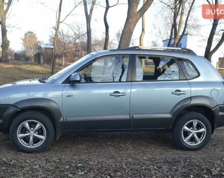 Сірий Хендай Туксон, об'ємом двигуна 2.02 л та пробігом 226 тис. км за 9200 $, фото 23 на Automoto.ua