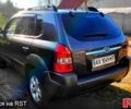 Серый Хендай Туксон, объемом двигателя 2 л и пробегом 190 тыс. км за 8500 $, фото 4 на Automoto.ua