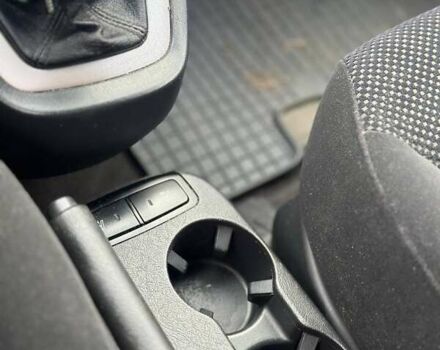 Сірий Хендай Туксон, об'ємом двигуна 1.99 л та пробігом 221 тис. км за 6000 $, фото 17 на Automoto.ua