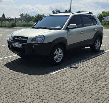 Сірий Хендай Туксон, об'ємом двигуна 1.98 л та пробігом 177 тис. км за 8500 $, фото 7 на Automoto.ua