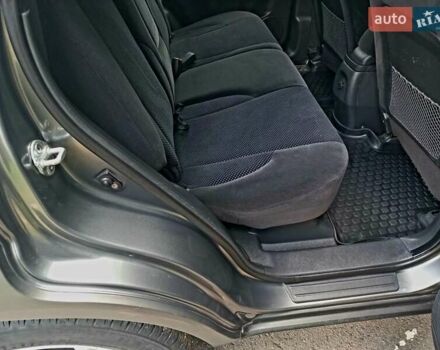 Серый Хендай Туксон, объемом двигателя 1.99 л и пробегом 207 тыс. км за 8000 $, фото 20 на Automoto.ua