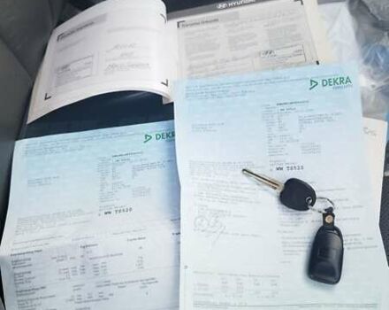Хендай Туксон 2008 в Бердичеве на Automoto.ua Серый Хендай Туксон, объемом двигателя 1.98 л и пробегом 201 тыс. км за 8299 $, фото 52 на Automoto.ua