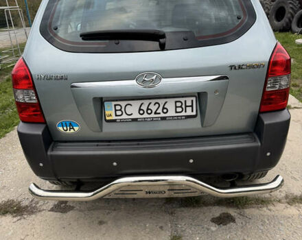 Хендай Туксон 2008 в Новой Ушице на Automoto.ua Серый Хендай Туксон, объемом двигателя 1.98 л и пробегом 229 тыс. км за 8200 $, фото 18 на Automoto.ua