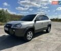 Серый Хендай Туксон, объемом двигателя 2 л и пробегом 173 тыс. км за 8800 $, фото 7 на Automoto.ua