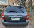 Сірий Хендай Туксон, об'ємом двигуна 2 л та пробігом 170 тис. км за 7600 $, фото 6 на Automoto.ua