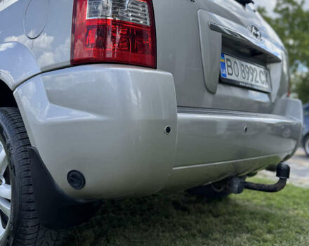 Сірий Хендай Туксон, об'ємом двигуна 2 л та пробігом 188 тис. км за 9200 $, фото 21 на Automoto.ua