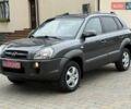 Серый Хендай Туксон, объемом двигателя 2 л и пробегом 187 тыс. км за 7900 $, фото 10 на Automoto.ua