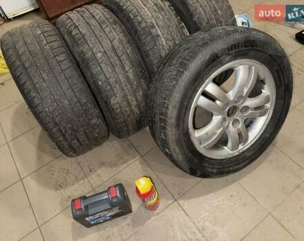 Серый Хендай Туксон, объемом двигателя 2 л и пробегом 217 тыс. км за 8200 $, фото 9 на Automoto.ua