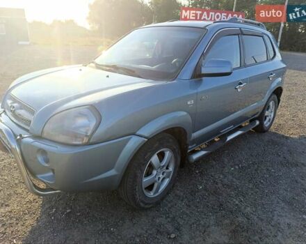 Хендай Туксон 2008 в Барышевке на Automoto.ua Серый Хендай Туксон, объемом двигателя 1.99 л и пробегом 172 тыс. км за 8299 $, фото 3 на Automoto.ua