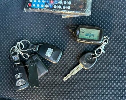 Серый Хендай Туксон, объемом двигателя 2 л и пробегом 164 тыс. км за 9300 $, фото 57 на Automoto.ua