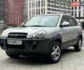 Хендай Туксон 2008 в Киеве на Automoto.ua Серый Хендай Туксон, объемом двигателя 2 л и пробегом 187 тыс. км за 7250 $, фото 8 на Automoto.ua