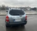 Серый Хендай Туксон, объемом двигателя 2.7 л и пробегом 350 тыс. км за 9000 $, фото 1 на Automoto.ua
