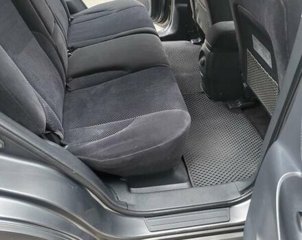 Серый Хендай Туксон, объемом двигателя 1.99 л и пробегом 302 тыс. км за 9300 $, фото 12 на Automoto.ua