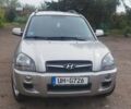 Хендай Туксон 2008 в Бердичеве на Automoto.ua Серый Хендай Туксон, объемом двигателя 1.98 л и пробегом 201 тыс. км за 8299 $, фото 4 на Automoto.ua