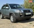 Сірий Хендай Туксон, об'ємом двигуна 1.98 л та пробігом 161 тис. км за 8900 $, фото 19 на Automoto.ua