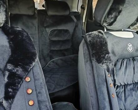 Серый Хендай Туксон, объемом двигателя 2 л и пробегом 197 тыс. км за 8700 $, фото 6 на Automoto.ua