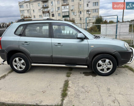 Хендай Туксон 2008 в Новой Ушице на Automoto.ua Серый Хендай Туксон, объемом двигателя 1.98 л и пробегом 229 тыс. км за 8200 $, фото 14 на Automoto.ua