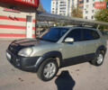 Хендай Туксон 2008 у Тернополі на Automoto.ua Сірий Хендай Туксон, об'ємом двигуна 1.98 л та пробігом 186 тис. км за 6600 $, фото 1 на Automoto.ua