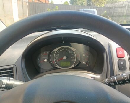 Серый Хендай Туксон, объемом двигателя 2 л и пробегом 257 тыс. км за 9000 $, фото 9 на Automoto.ua