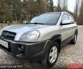 Сірий Хендай Туксон, об'ємом двигуна 2 л та пробігом 178 тис. км за 7900 $, фото 1 на Automoto.ua