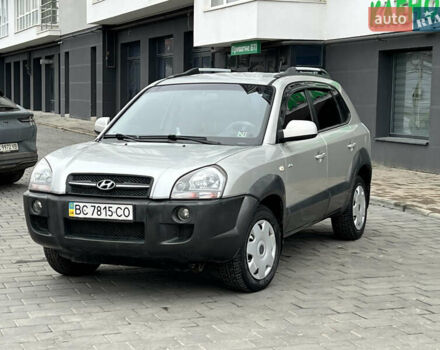 Серый Хендай Туксон, объемом двигателя 2 л и пробегом 176 тыс. км за 8300 $, фото 15 на Automoto.ua